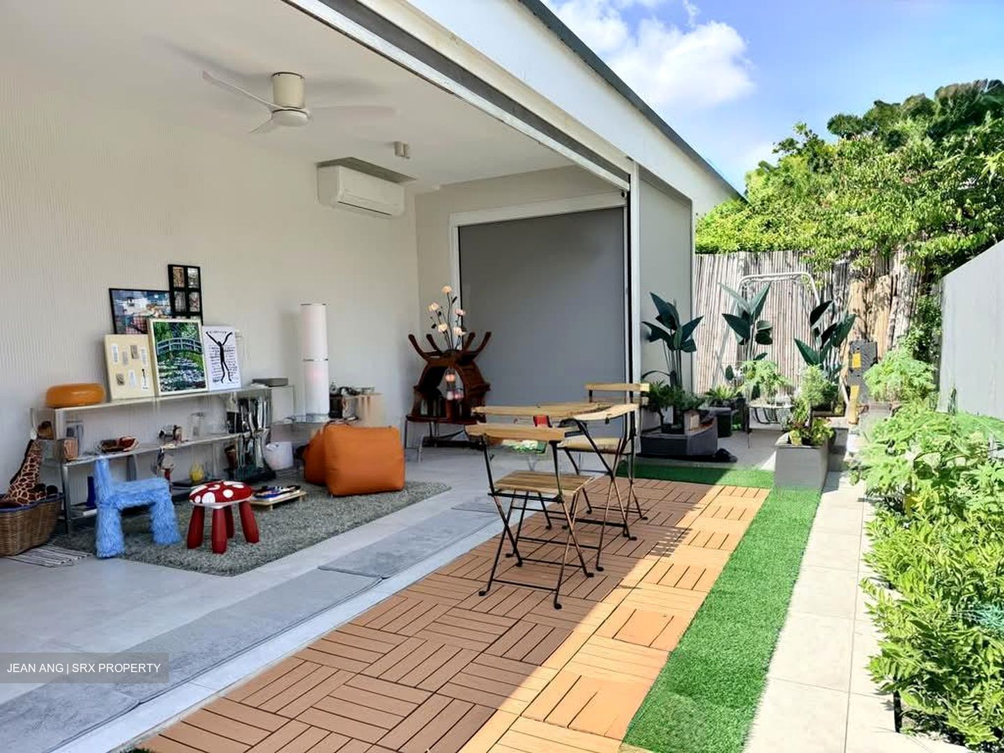 Serangoon Garden Estate (D19), Terrace #594169391